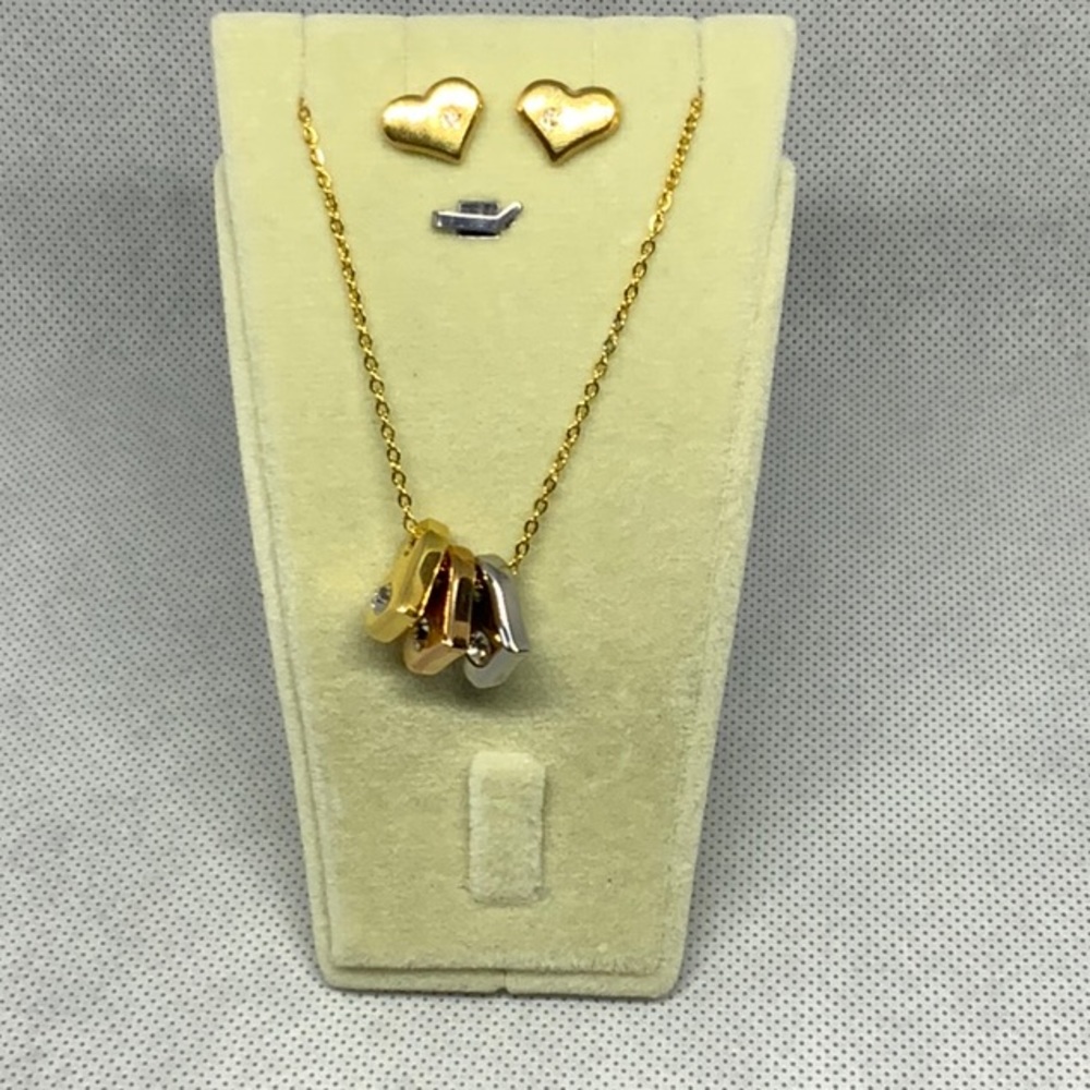 Mothers Day set !!!!! Necklace and Earrings set